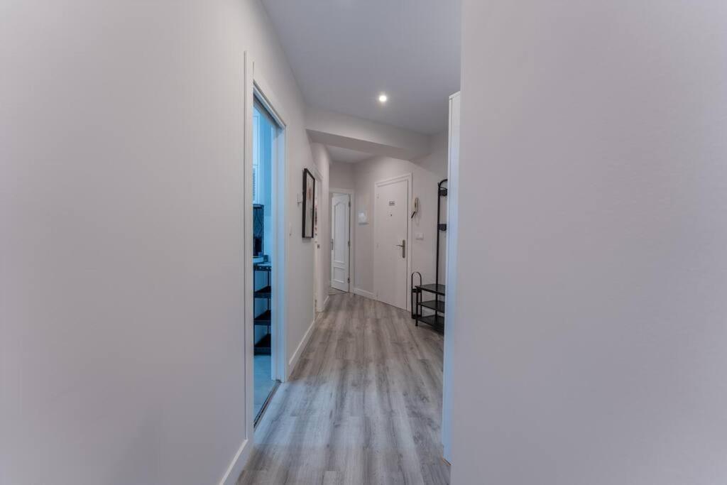Valdecilla Center Apartment サンタンデール エクステリア 写真